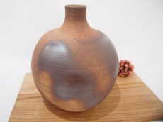 画像3: 甲和土貝跡焼〆　花瓶【甲和焼　芝窯】 (3)