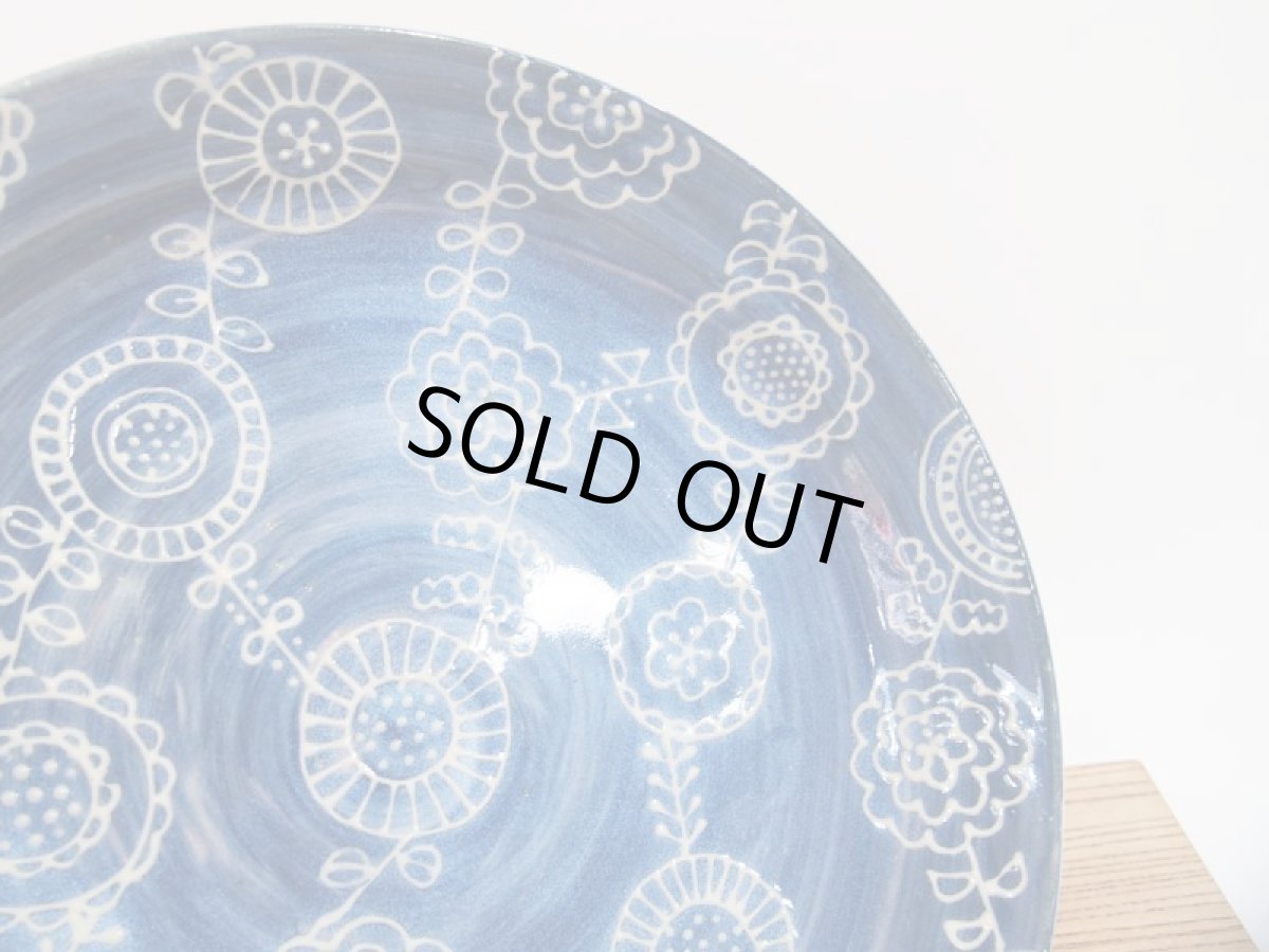 画像4: イッチンcute flowerマーブル　リム中深皿(カレー皿・パスタ皿)（青）　【nicorico】 (4)