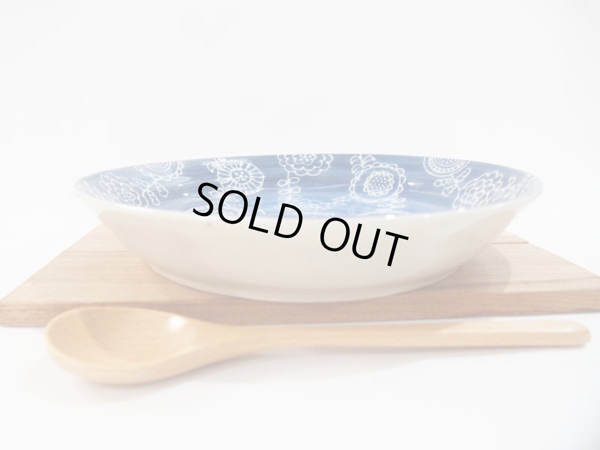 画像3: イッチンcute flowerマーブル　リム中深皿(カレー皿・パスタ皿)（青）　【nicorico】 (3)