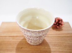 画像2: 【予約販売】紋花彩泥掻落　naminami cup（紫）　【nicorico】 (2)