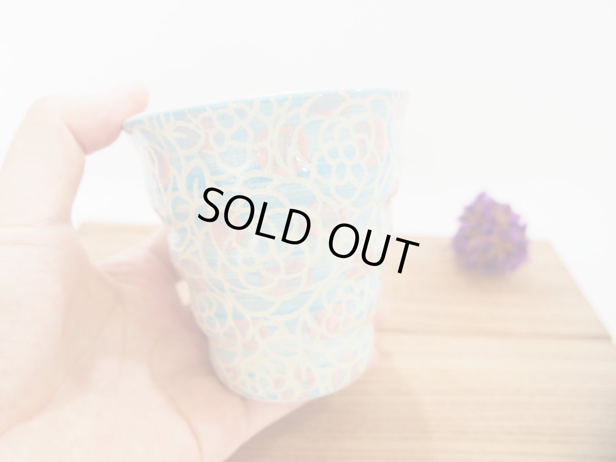 画像3: 紋花彩泥掻落ドット　naminami cup（水色×ピンク）　【nicorico】 (3)