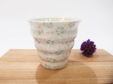 画像1: 【予約販売】紋花彩泥掻落ドット　naminami cup（薄紫×若草）　【nicorico】 (1)