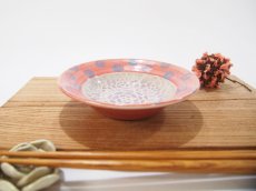 画像3: 紋花彩泥掻落ドット　豆皿（赤×紫）　【nicorico】 (3)