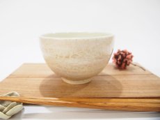 画像1: 紋花彩泥掻落　ごはん茶碗（マーブル/ピンク系）　【nicorico】 (1)