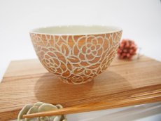 画像4: 紋花彩泥掻落焼〆　ごはん茶碗（甲和土）　【nicorico】 (4)