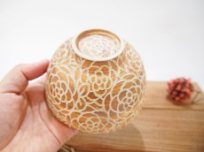 画像3: 紋花彩泥掻落焼〆　ごはん茶碗（甲和土）　【nicorico】 (3)