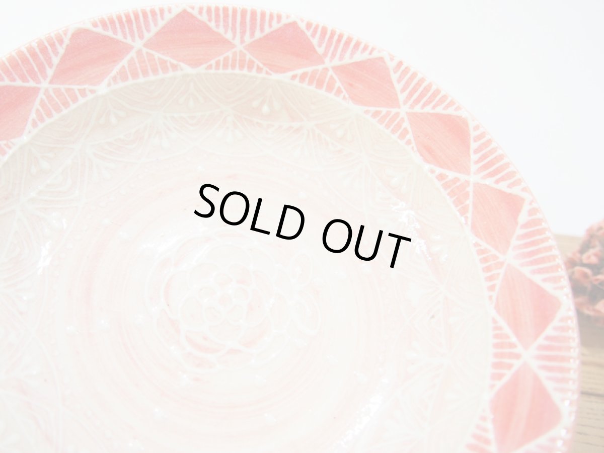 画像4: イッチン幾何学花紋　鉢（ピンク×赤）　【nicorico】 (4)