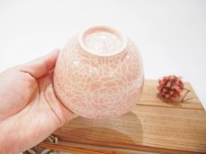 画像3: 紋花彩泥掻落　ごはん茶碗（ピンク/内側：線刻）　【nicorico】 (3)