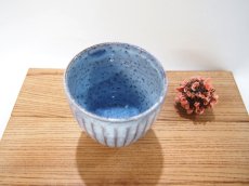 画像2: 甲和土青釉　ゆのみ　(縦しのぎ）【甲和焼　芝窯】 (2)