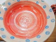 画像5: 【アウトレット：降り物の濃い斑点有り】紋花彩泥掻落ドット　イッチン鉢（ピンク）　【nicorico】 (5)